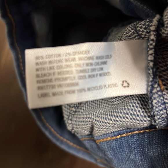 Cat and Jack Gender Neutral Denim Jean Jacket! Worn one time! - Picture 3 of 4